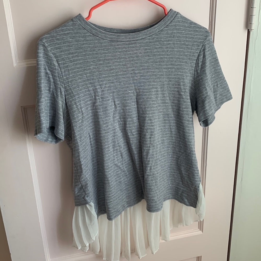 Banana Republic striped top‎